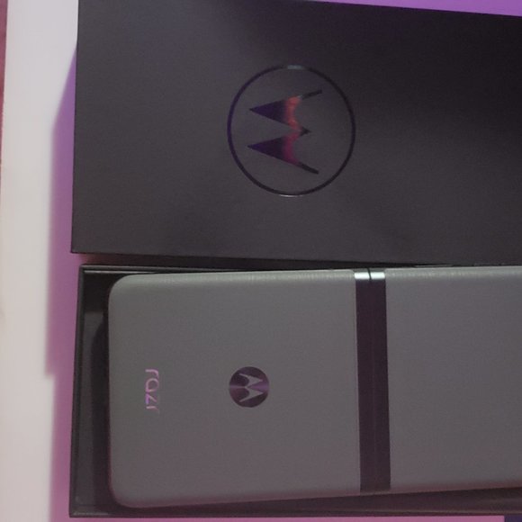 Phone - Picture 2 of 2